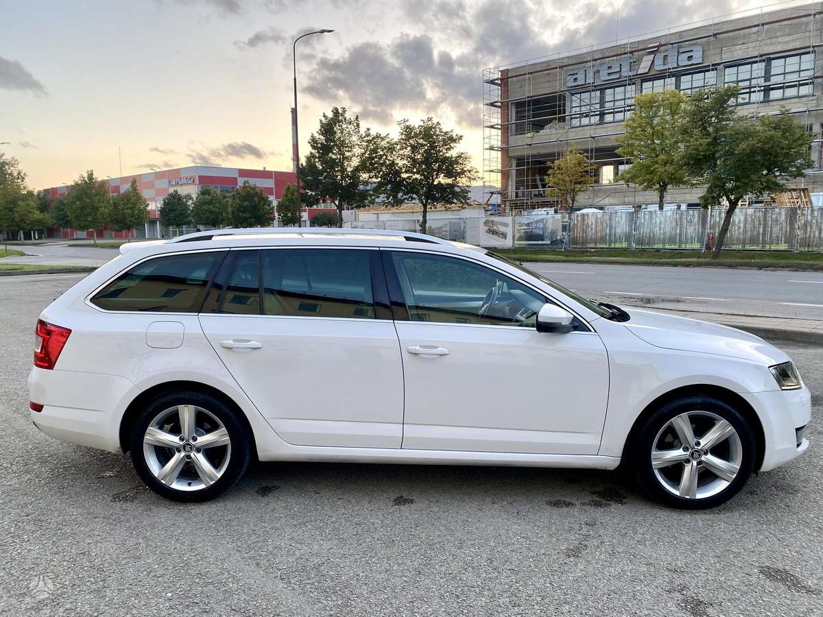 Škoda Octavia - 8