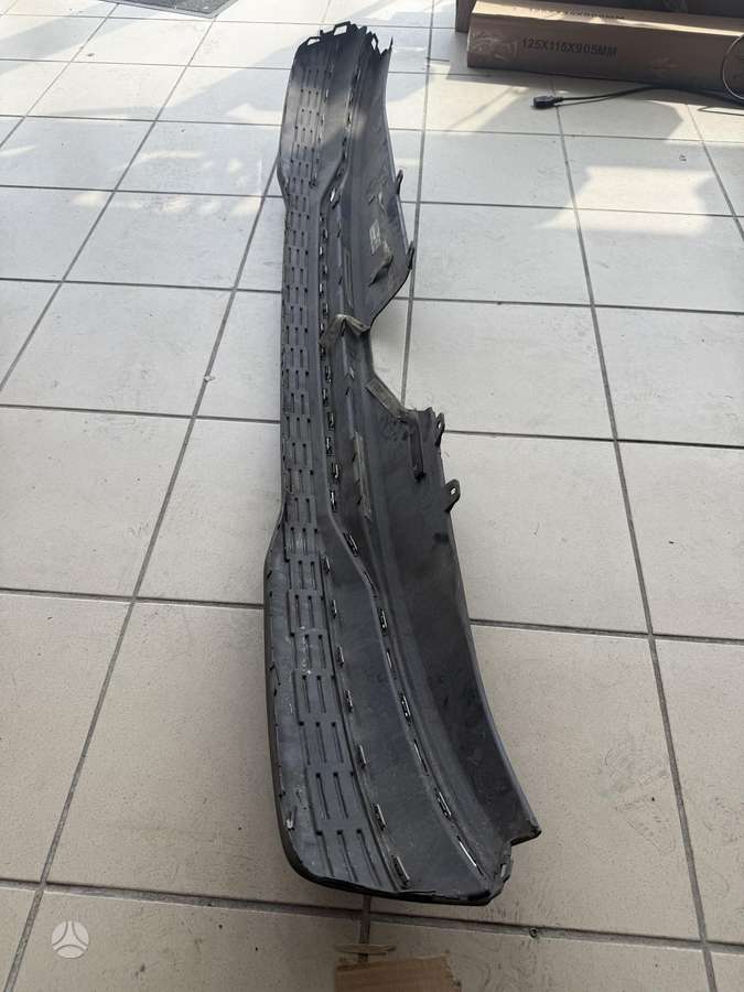 Audi A7 bamperiai, apdailos grotelės
