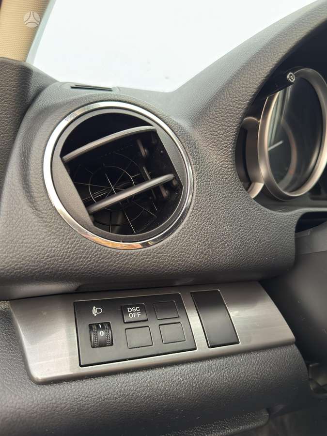 Mazda 6, 2.2 l., Хэтчбек