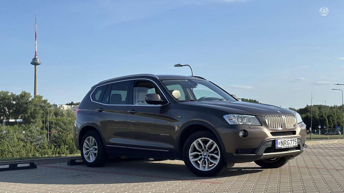 BMW X3, 3.0 l., off-road / crossover