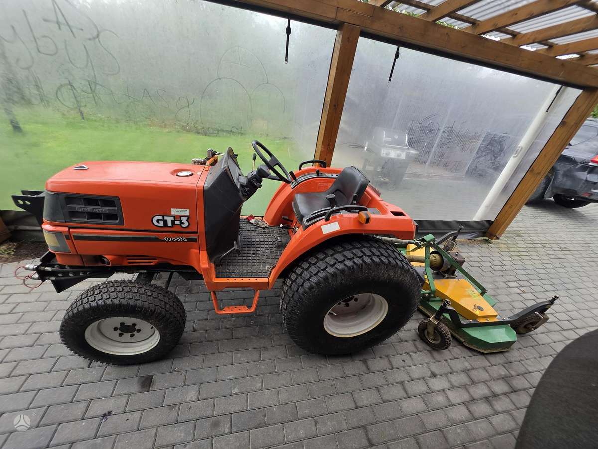 Kubota Gt3, tractors
