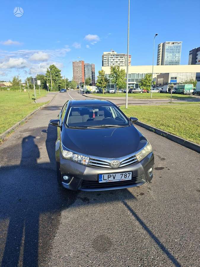 Toyota Corolla - 3
