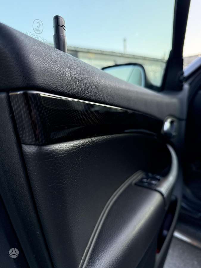 Saab 9-3, 1.9 l., Седан
