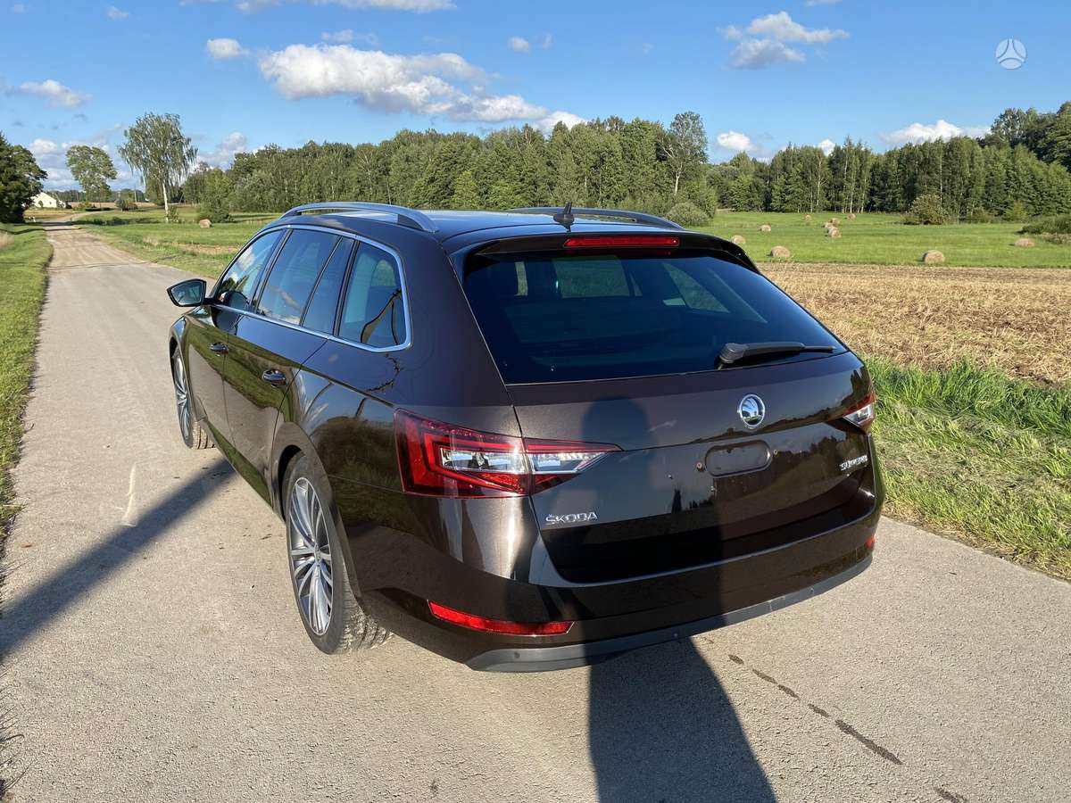Skoda Superb, 1.6 l., Универсал