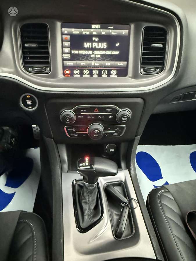 Dodge Charger, 5.7 l., Седан
