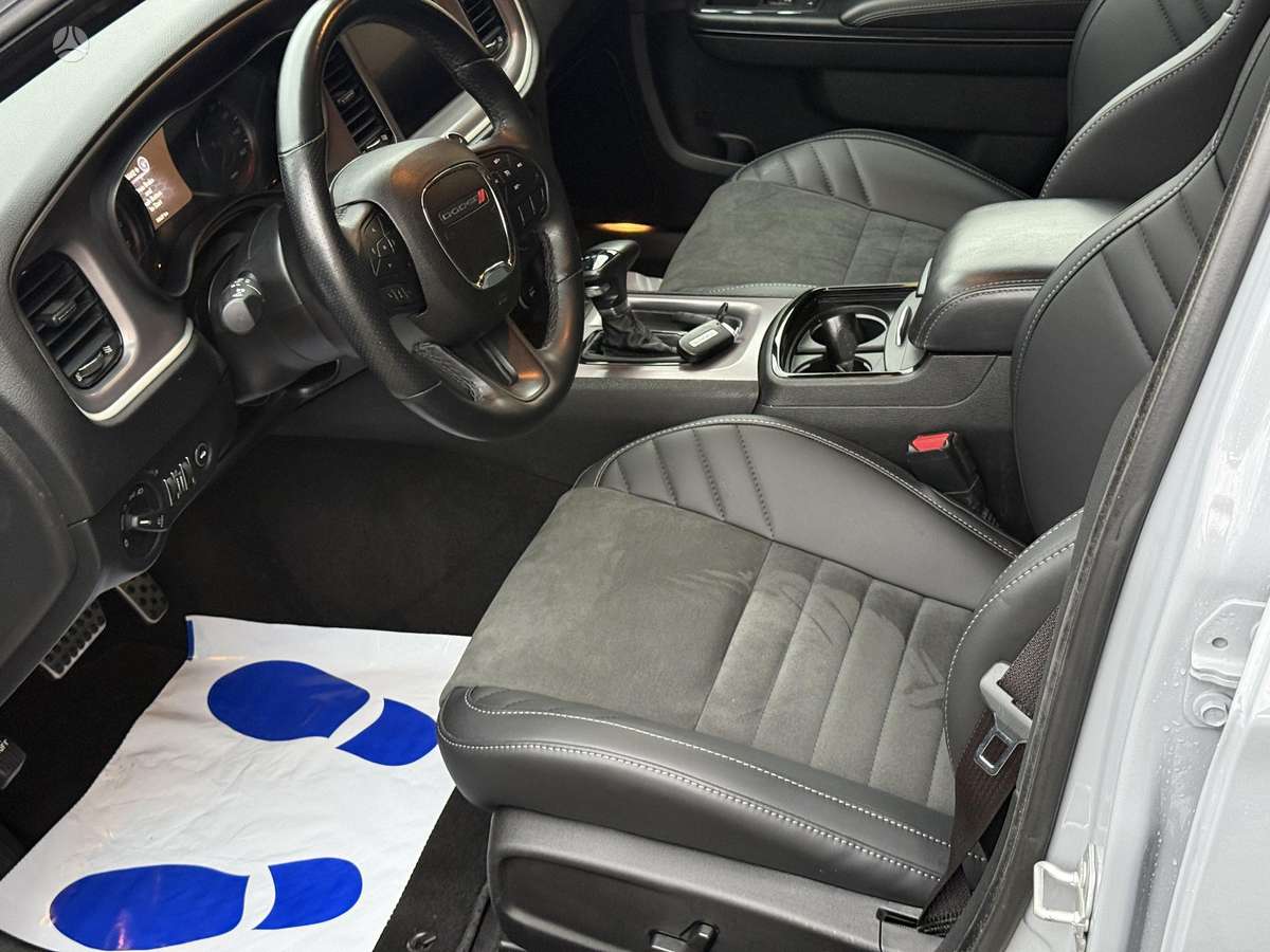 Dodge Charger, 5.7 l., Седан
