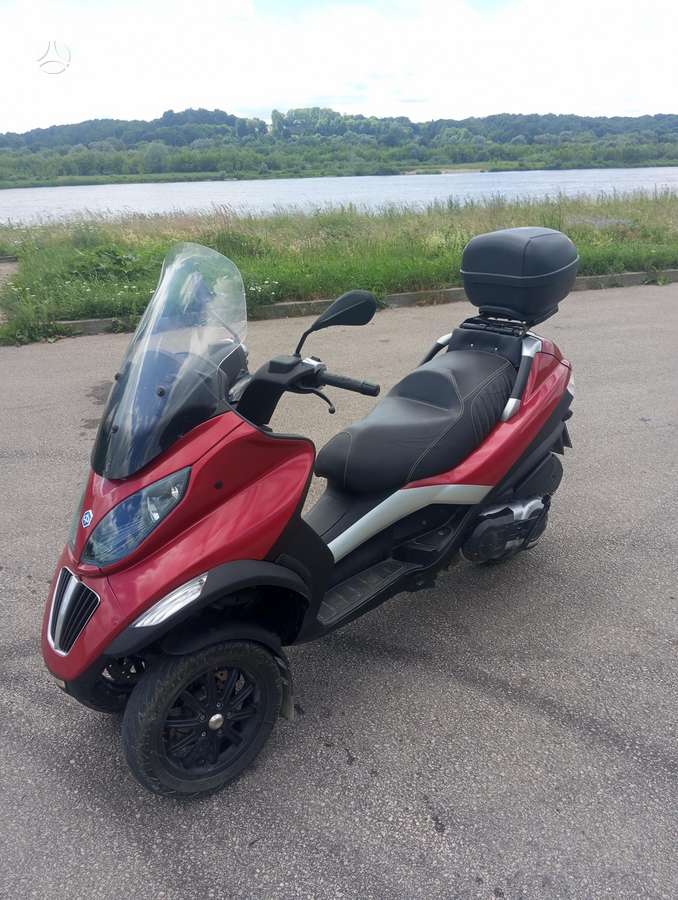 Piaggio MP3 500cc, трициклы