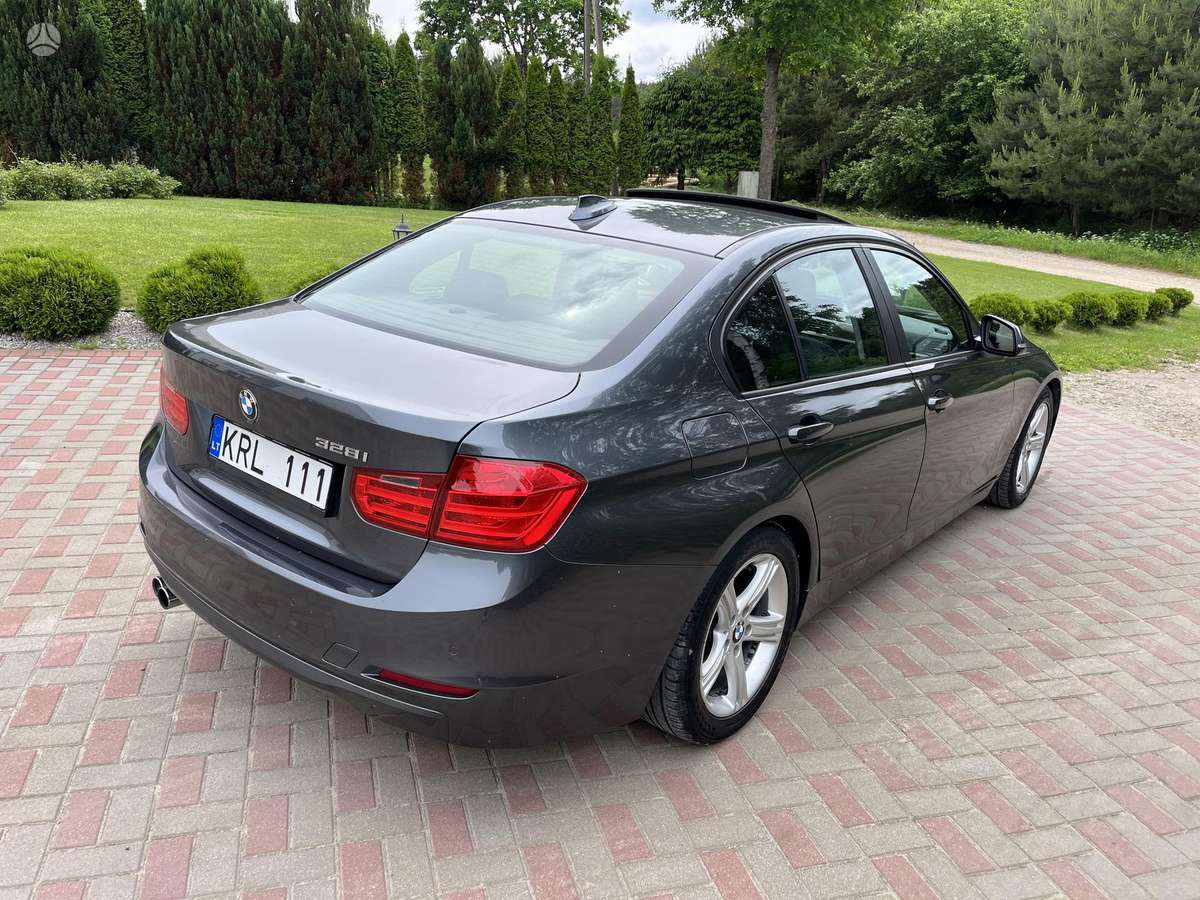 BMW 328, 2.0 l., Седан
