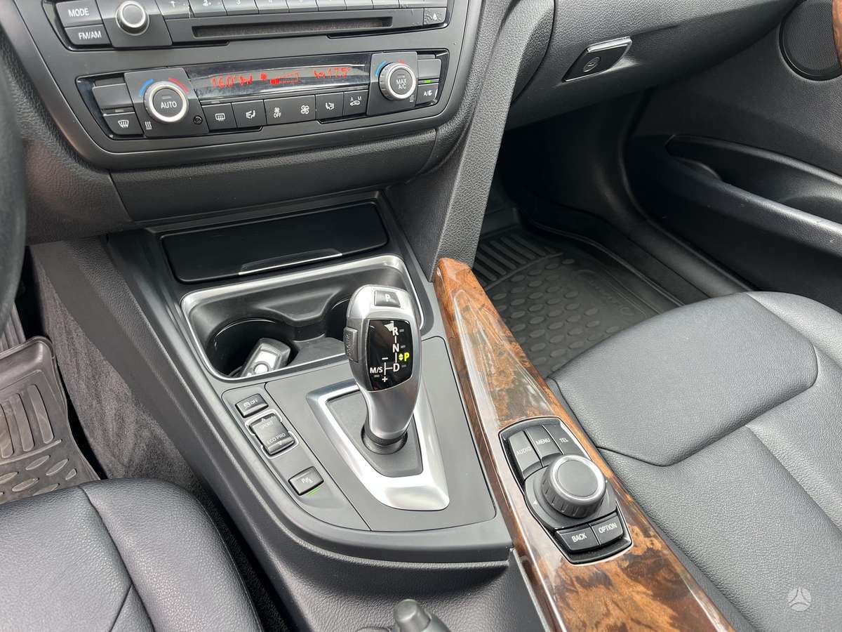 BMW 328, 2.0 l., Седан