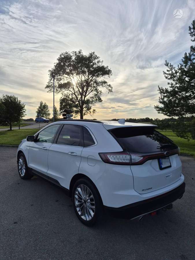 Ford Edge - 3
