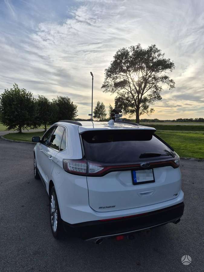 Ford Edge - 6