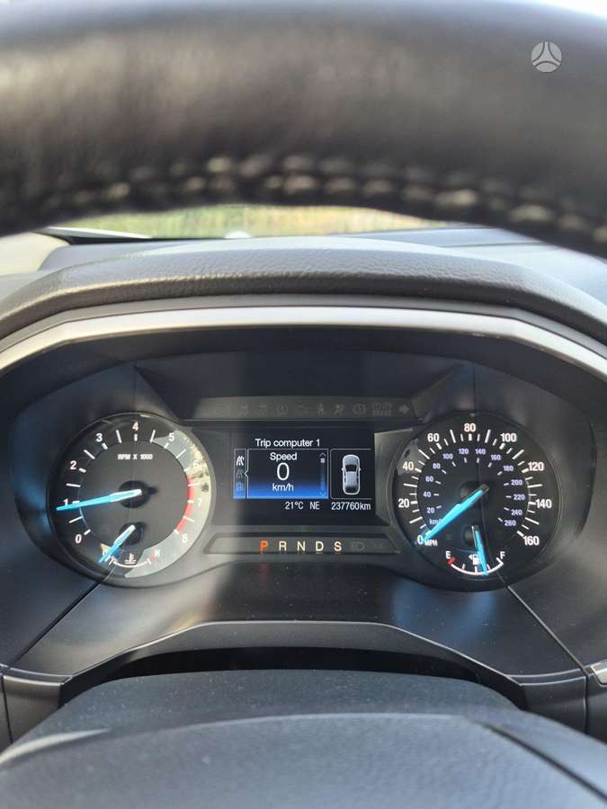 Ford Edge - 10