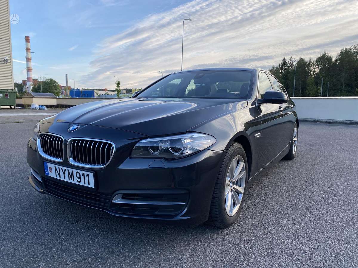 BMW 520, 2.0 l., Седан