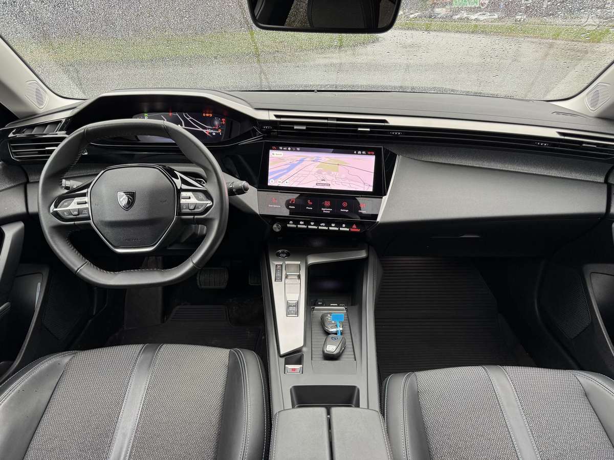 Peugeot 308, 1.2 l., Универсал
