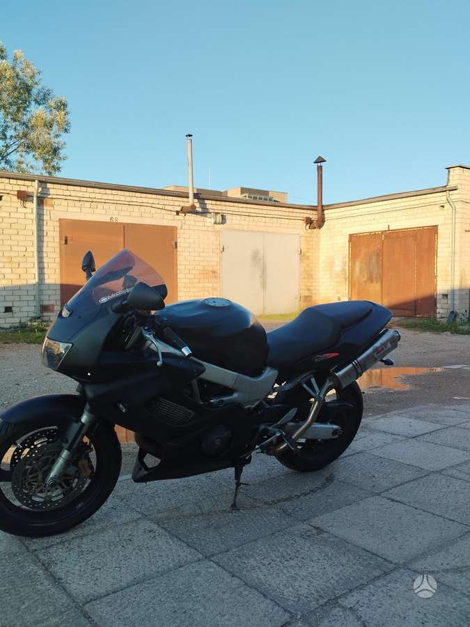 Honda VTR 1000 1000cc, superbikes