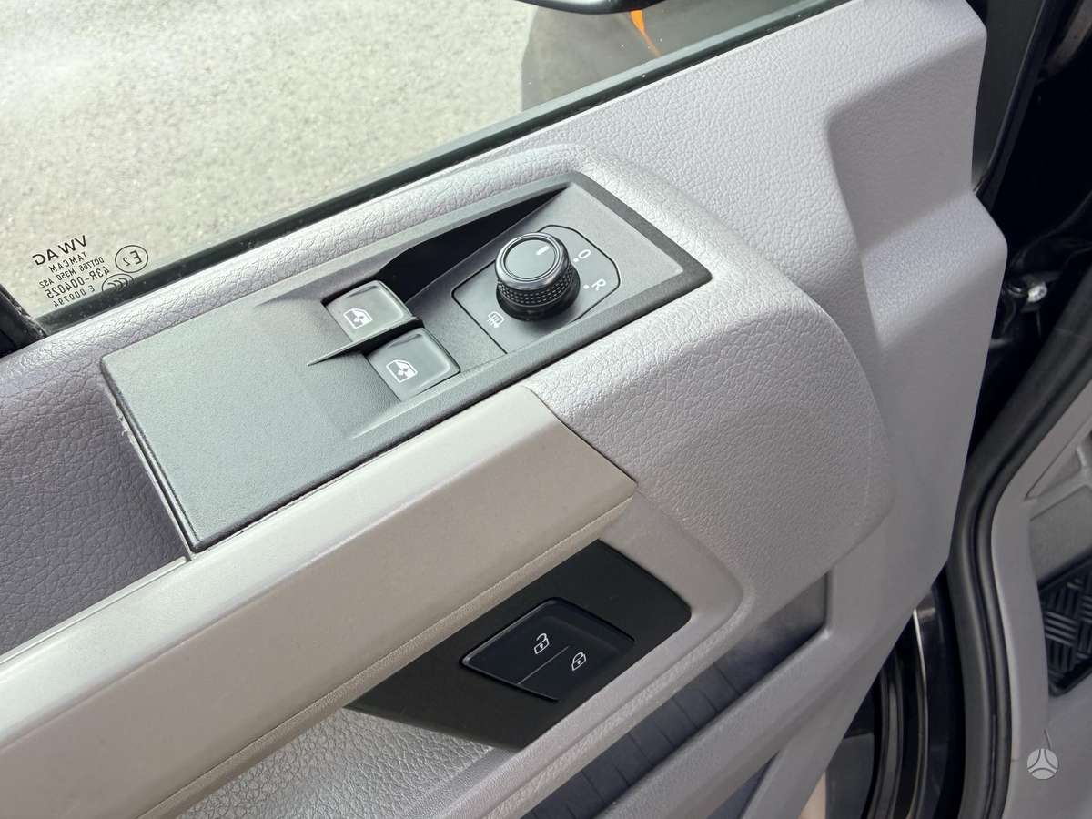 Volkswagen Crafter - 10