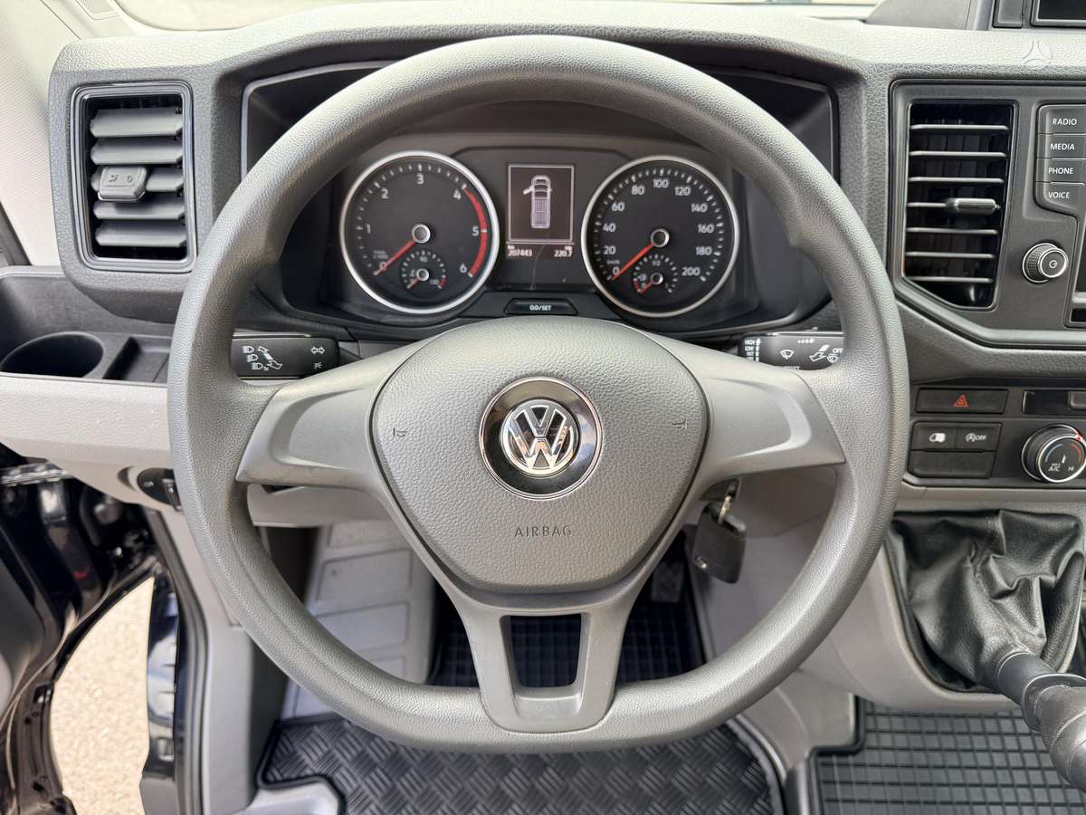Volkswagen Crafter - 11