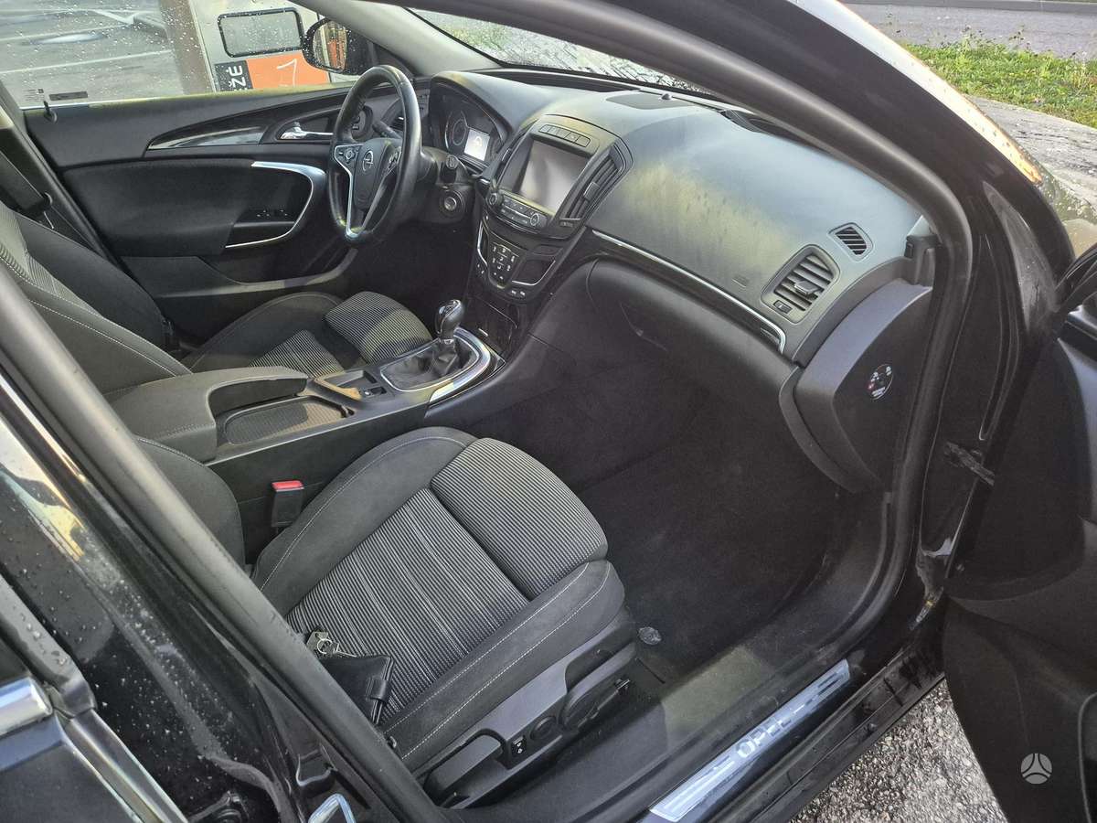 Opel Insignia, 2.0 l., universalas