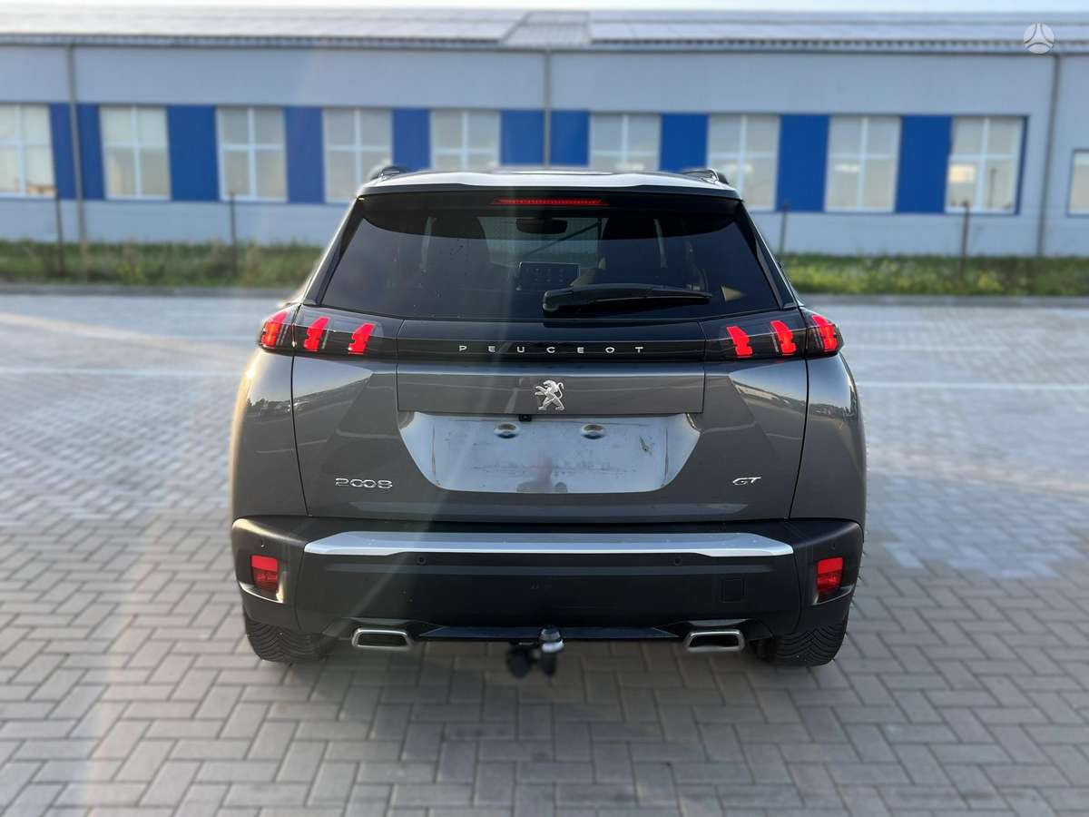 Peugeot 2008 - 4