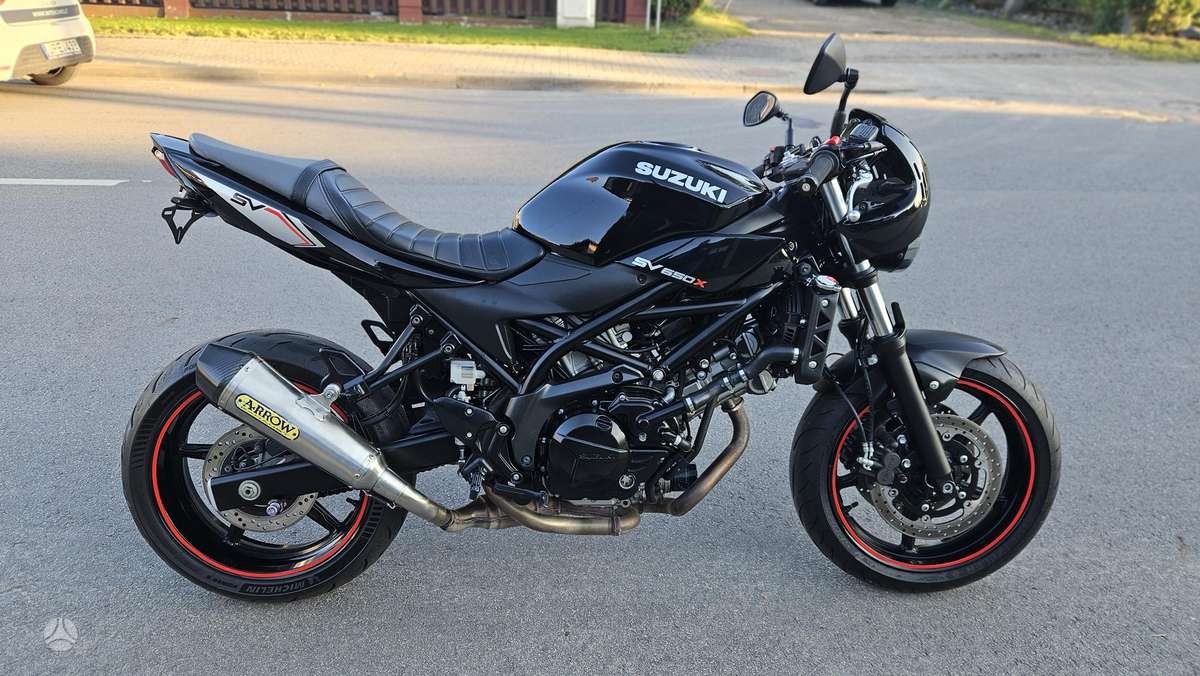 Suzuki SV 650cc, street / classic