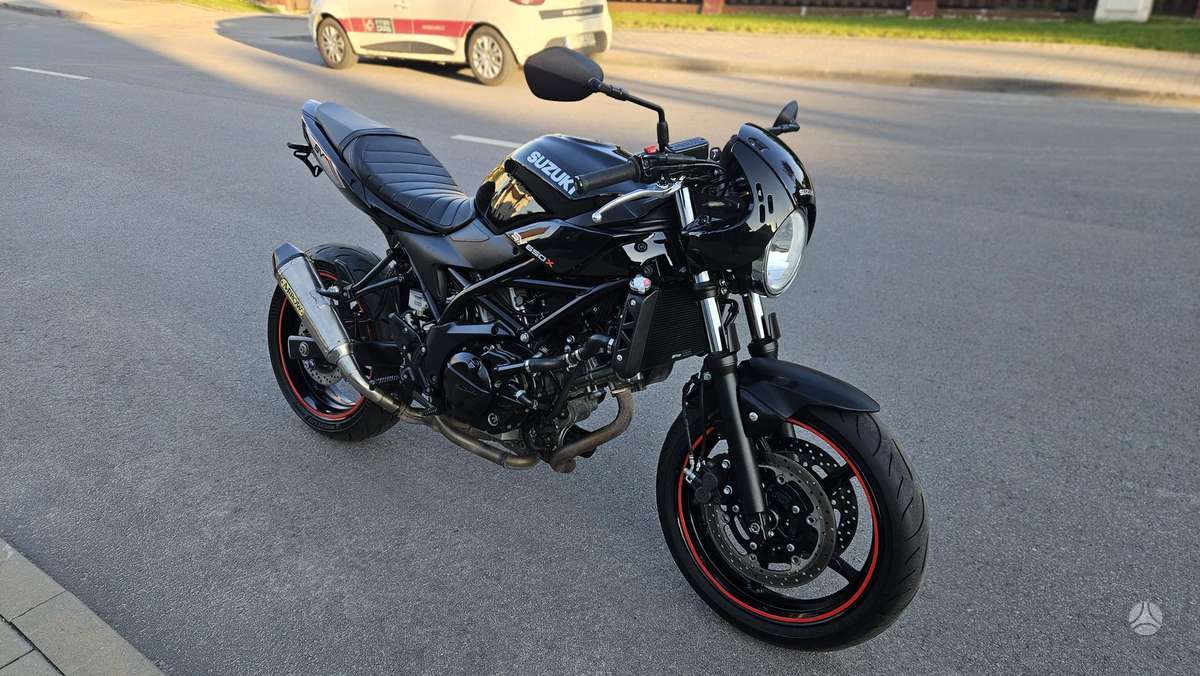 Suzuki SV 650cc, street / classic