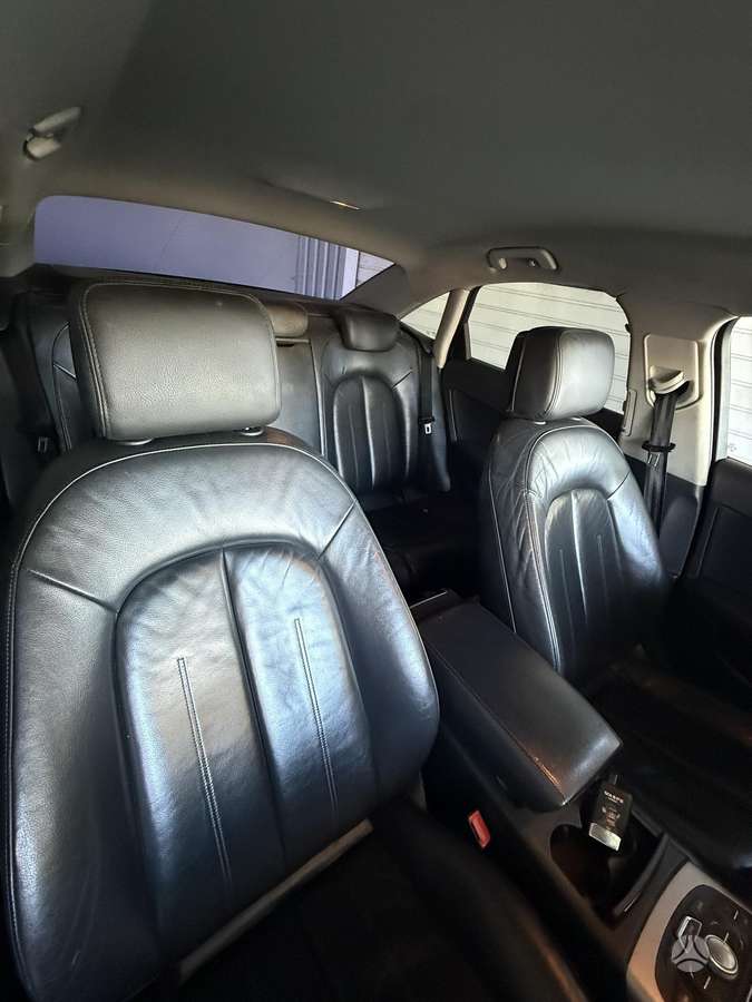 Audi A6, 3.0 l., Седан