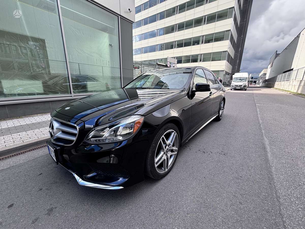 Mercedes-Benz E350, 3.5 l., Седан