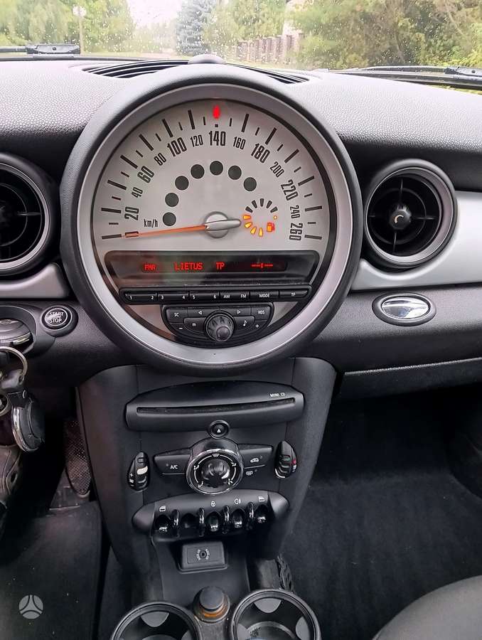 Mini One, 1.6 l., hatchback