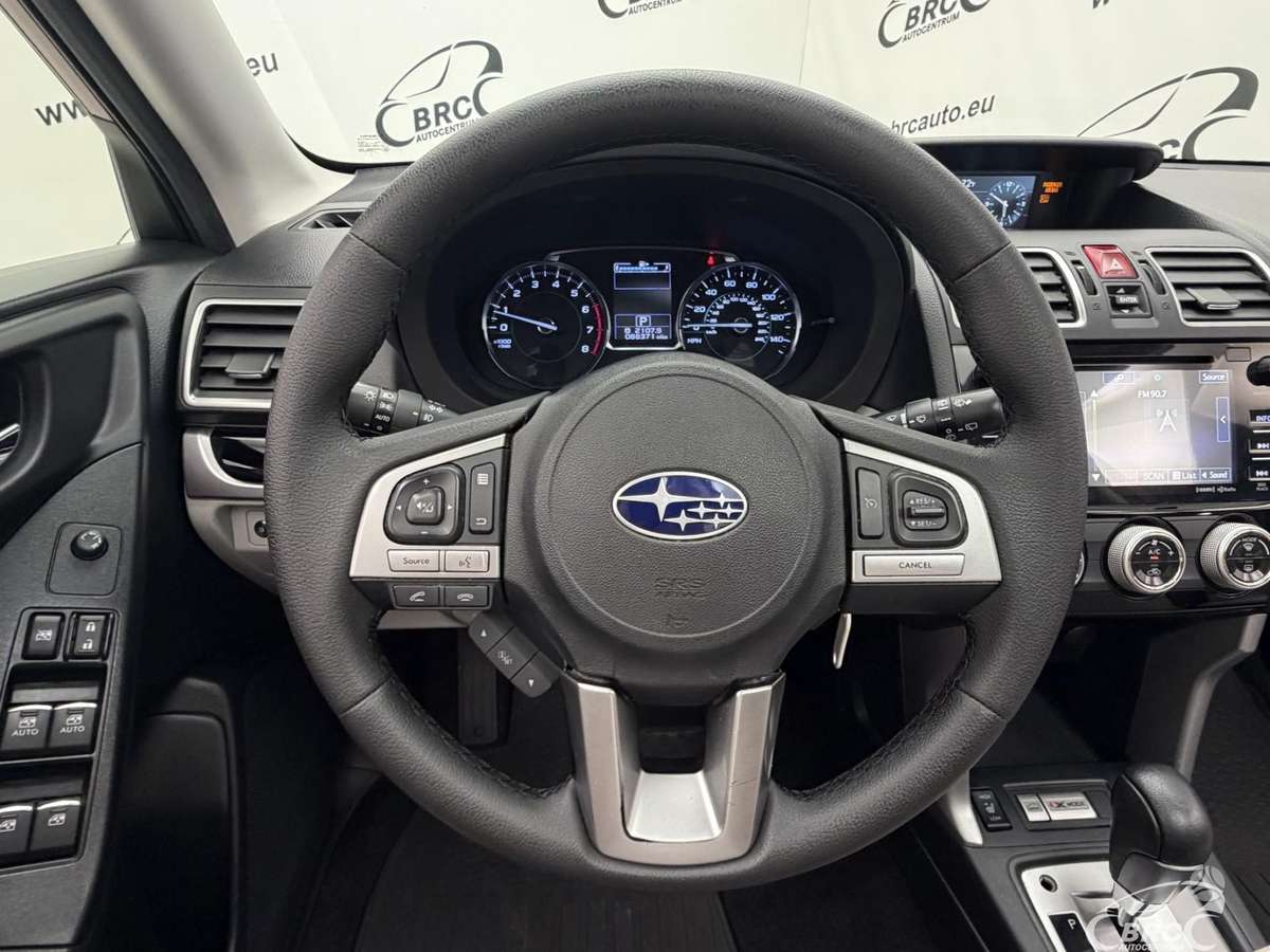 Subaru Forester, 2.5 l., off-road / crossover