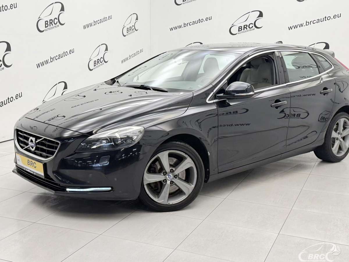 Volvo V40, 2.0 l., hatchback