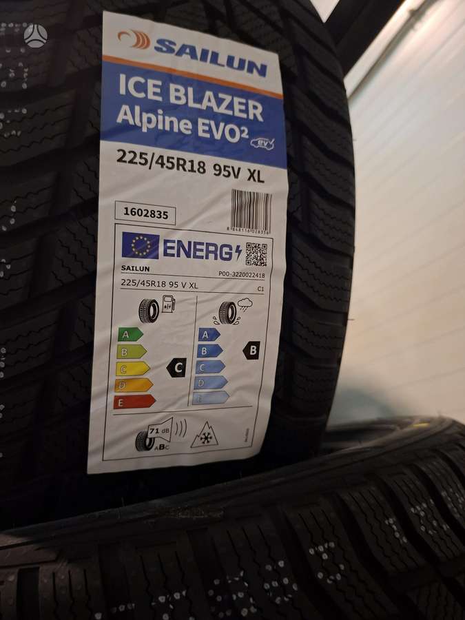 Sailun ALPINE EVO 2, winter 225/45 R18