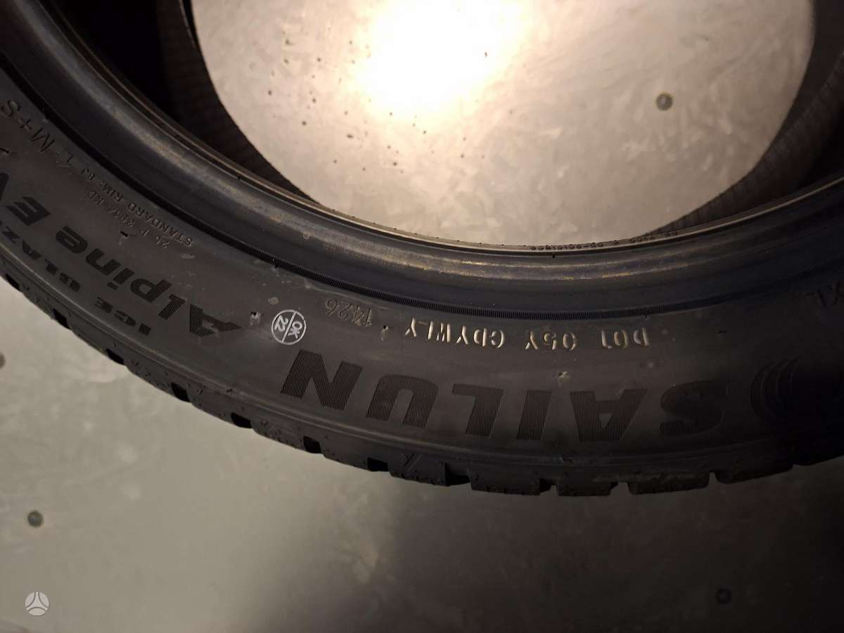 Sailun ALPINE EVO 2, winter 235/45 R18