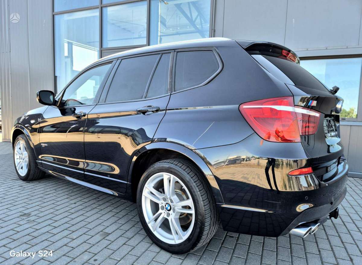 BMW X3, 3.0 l., off-road / crossover