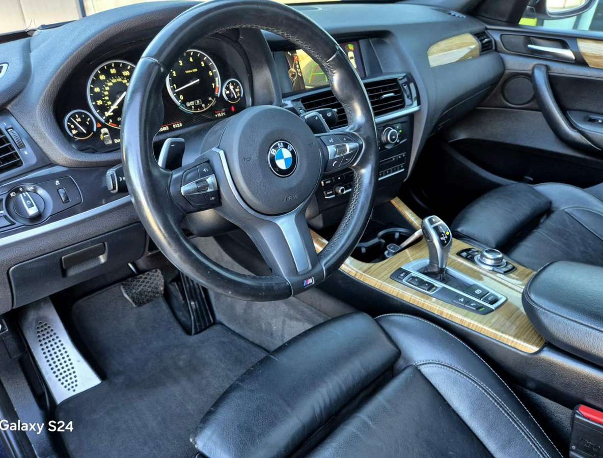 BMW X3, 3.0 l., off-road / crossover