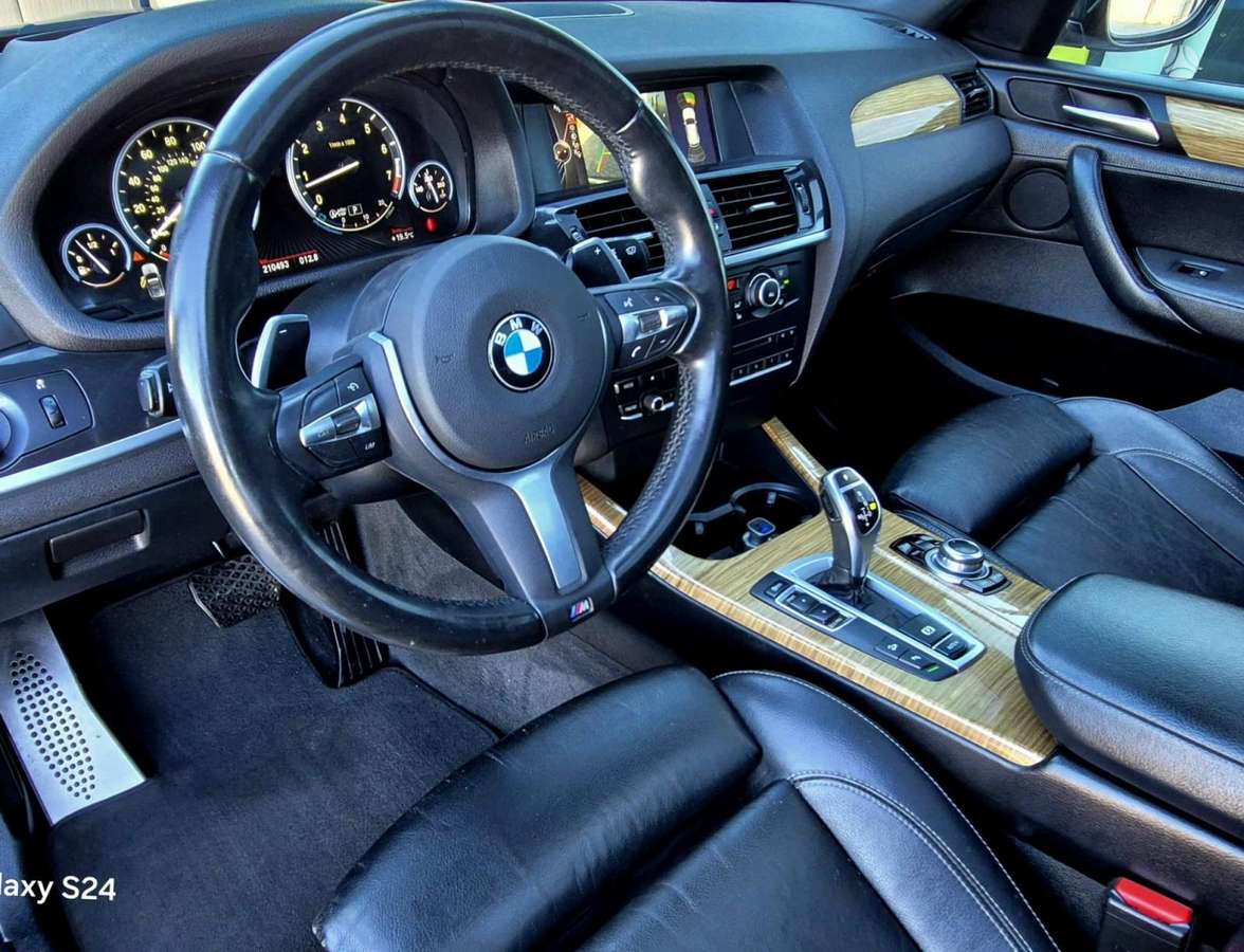 BMW X3, 3.0 l., off-road / crossover
