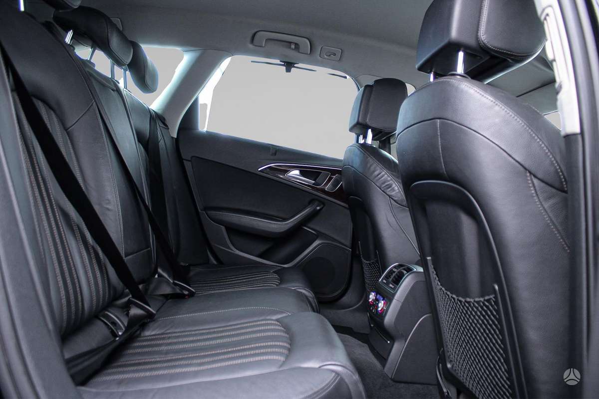 Audi A6 allroad, 3.0 l., Универсал