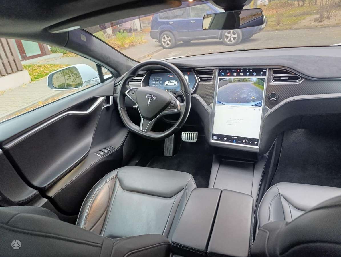 Tesla Model S, 90 кВт·ч, Хэтчбек