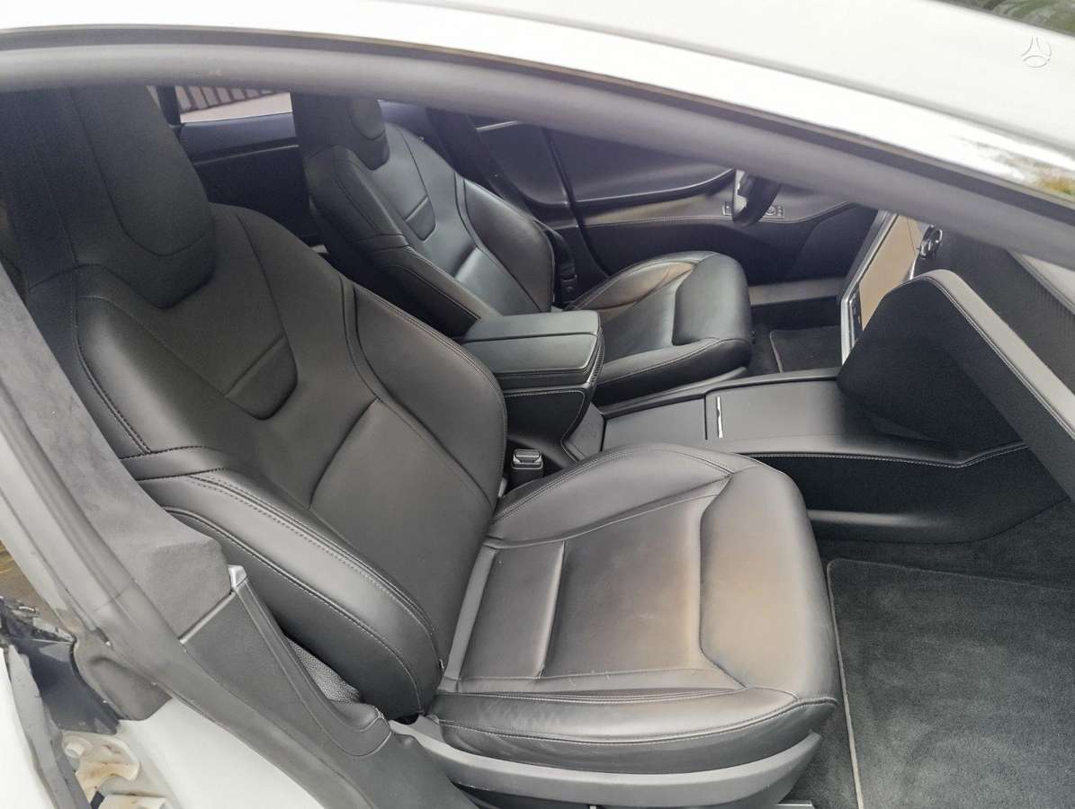 Tesla Model S, 90 кВт·ч, Хэтчбек