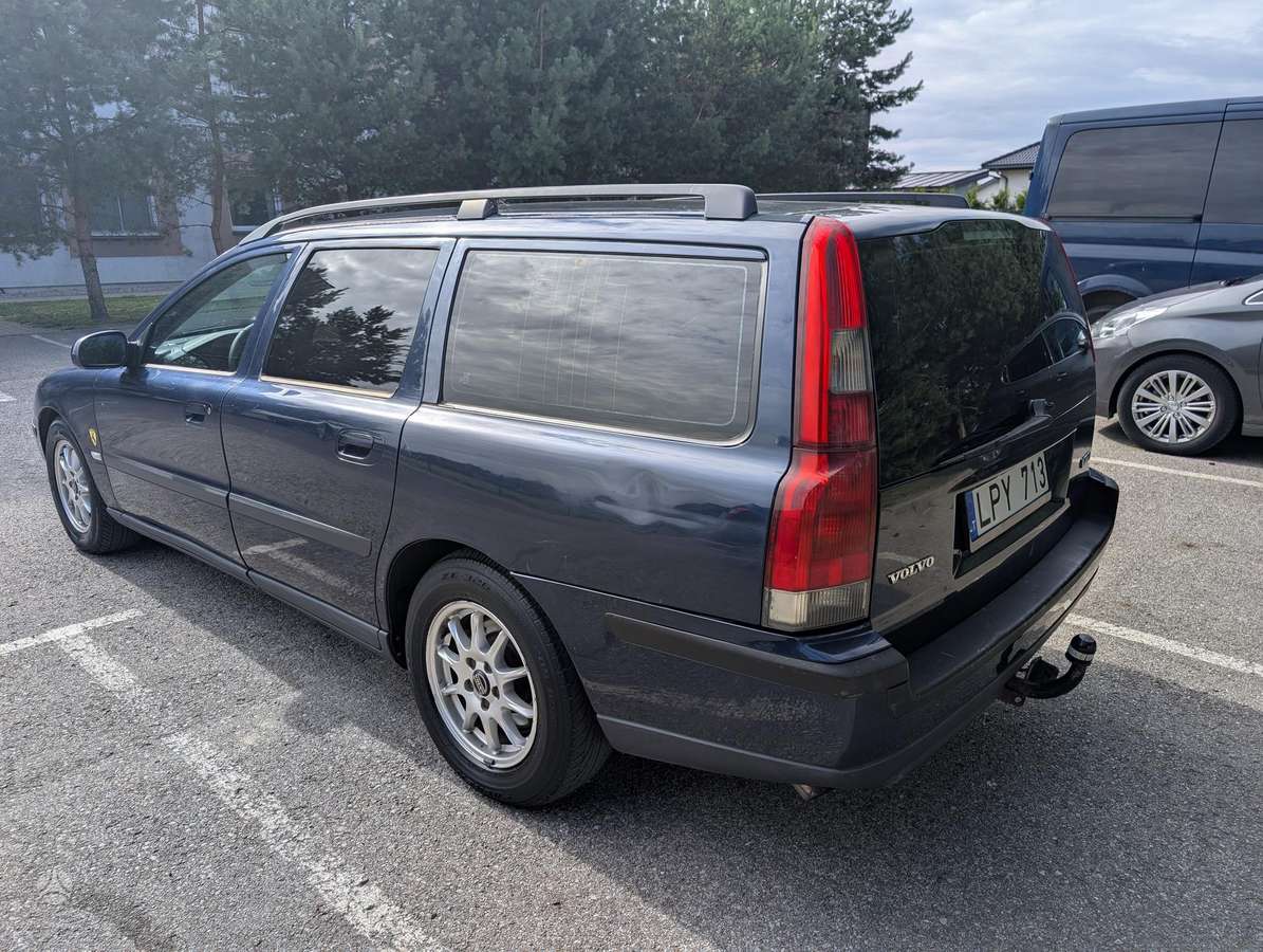 Volvo V70, 2.5 l., Универсал
