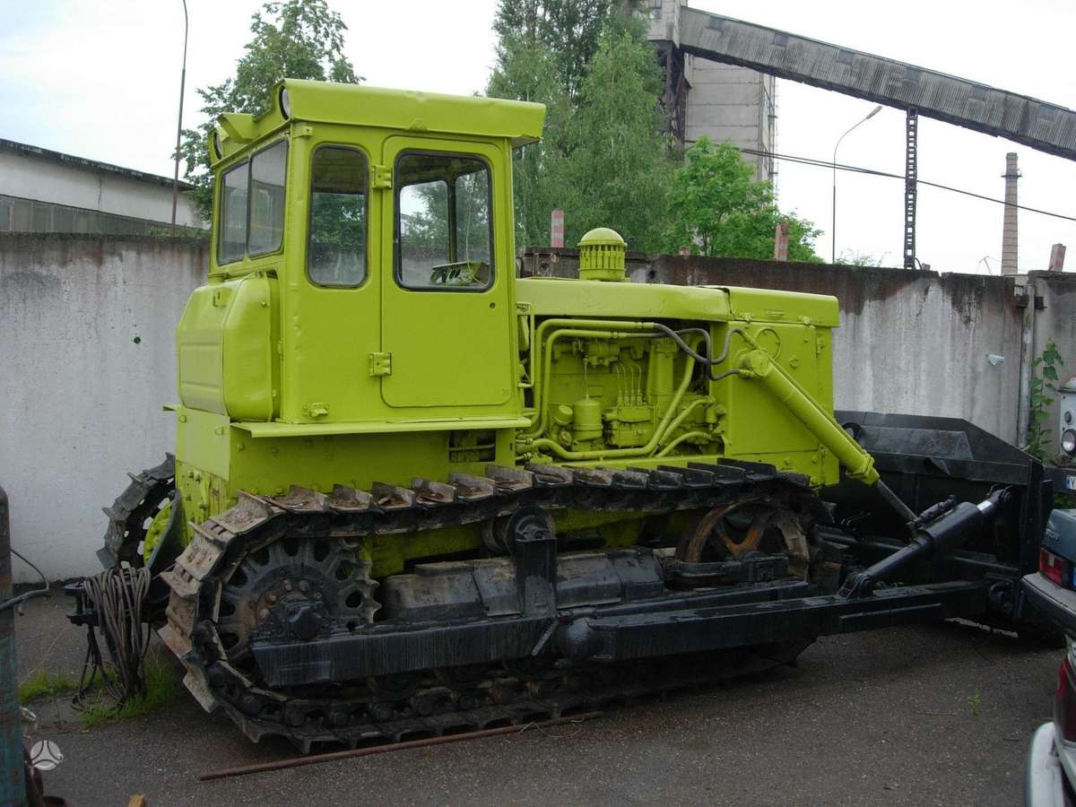 -Kita- T130, statybos ir kelių tiesimo technika