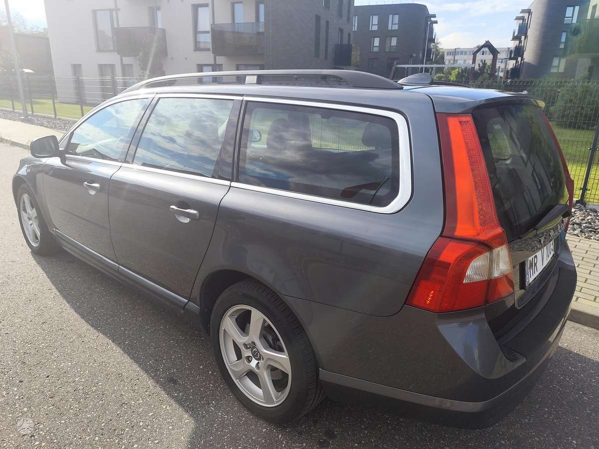 Volvo V70, 2.0 l., wagon