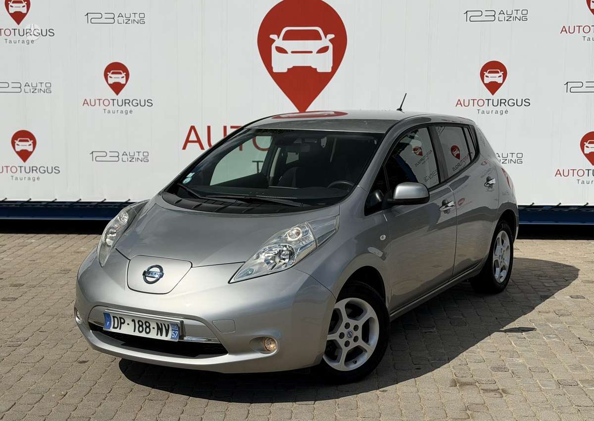 Nissan Leaf, 24 кВт·ч, Хэтчбек