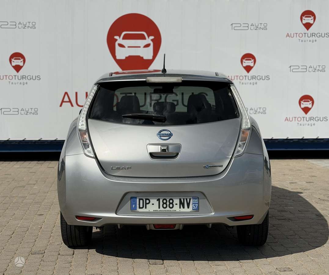 Nissan Leaf, 24 кВт·ч, Хэтчбек