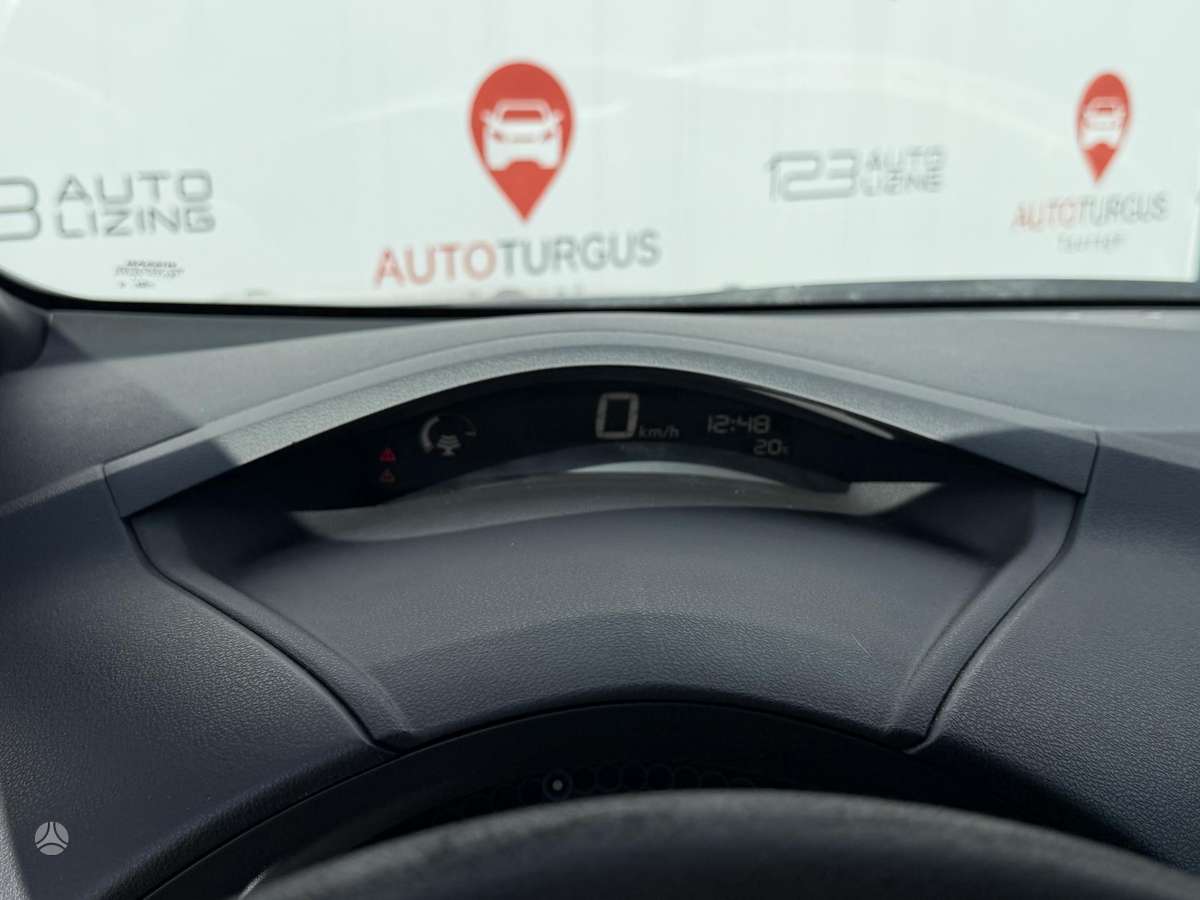 Nissan Leaf, 24 кВт·ч, Хэтчбек