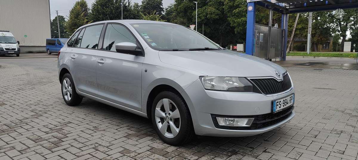 Skoda Rapid, 1.6 l., Универсал