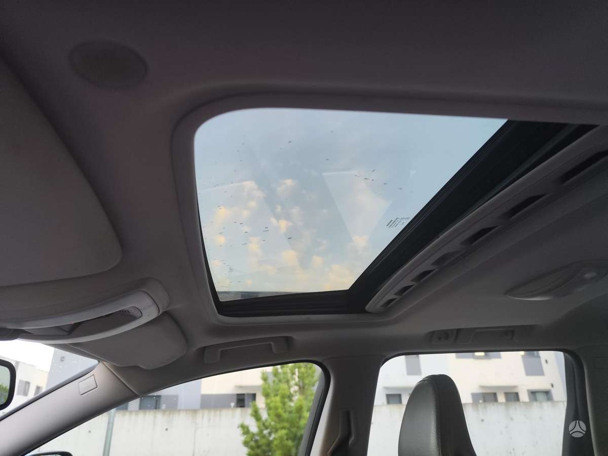 Volvo XC70, 2.0 l., wagon