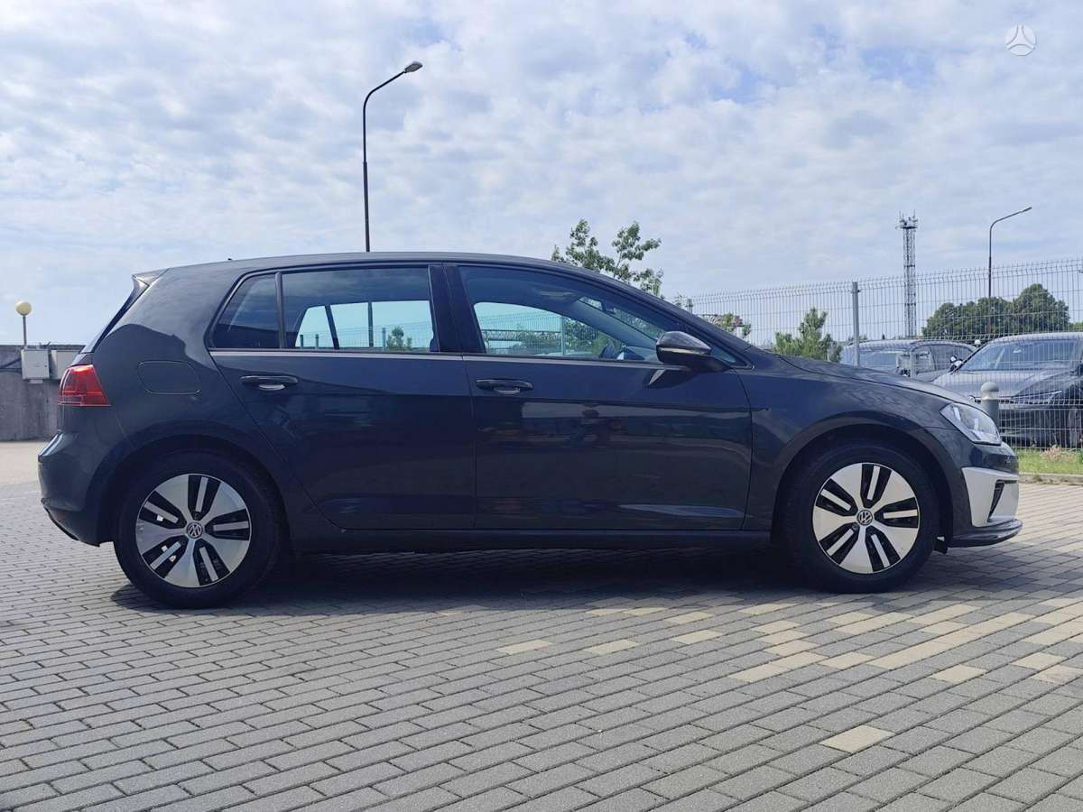 Volkswagen Golf, hečbekas