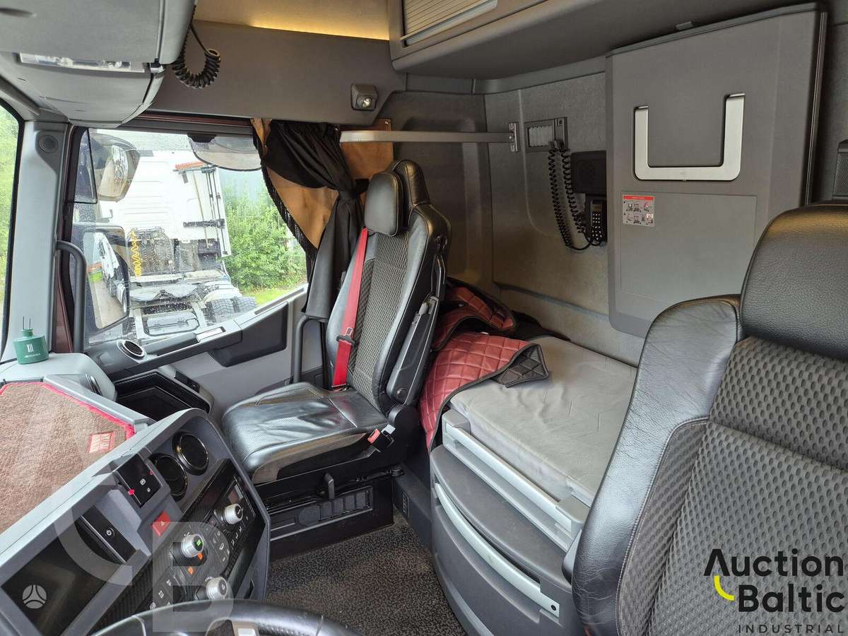 Renault THIGH440, other