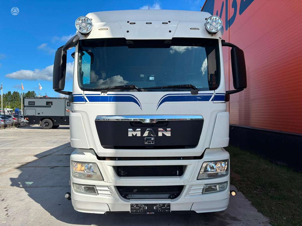 MAN TGS 18.320 4x2, box trucks / box vans