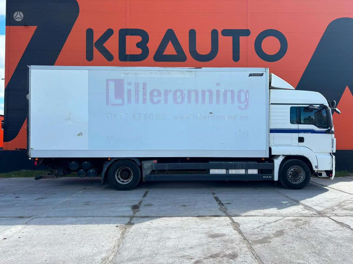 MAN TGS 18.320 4x2, box trucks / box vans